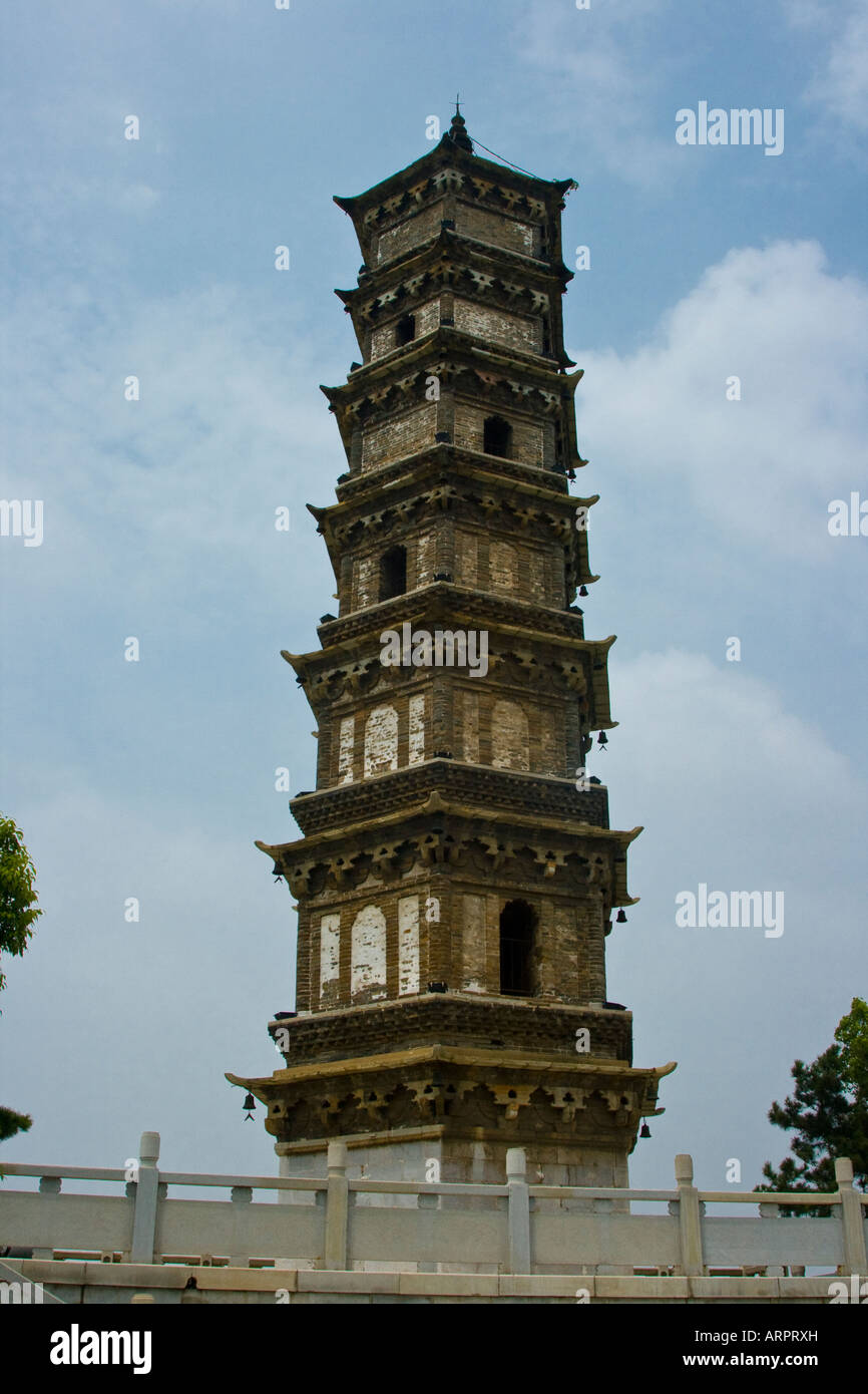 Pagoda Suojianglou Jiujiang provincia di Jiangxi Cina Foto Stock
