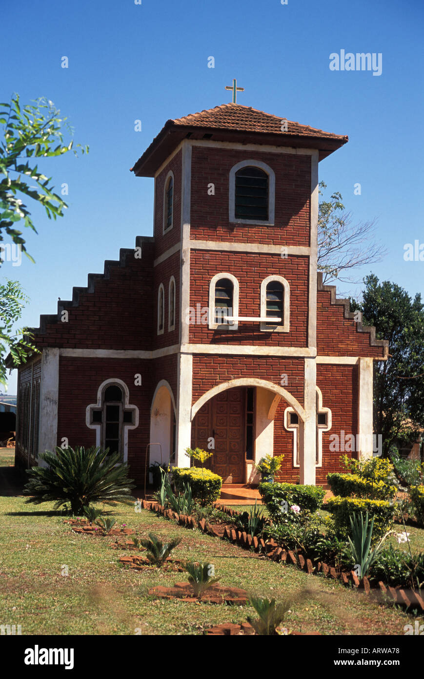 Mattone chiesa evangelica in Paraguay orientale Foto Stock