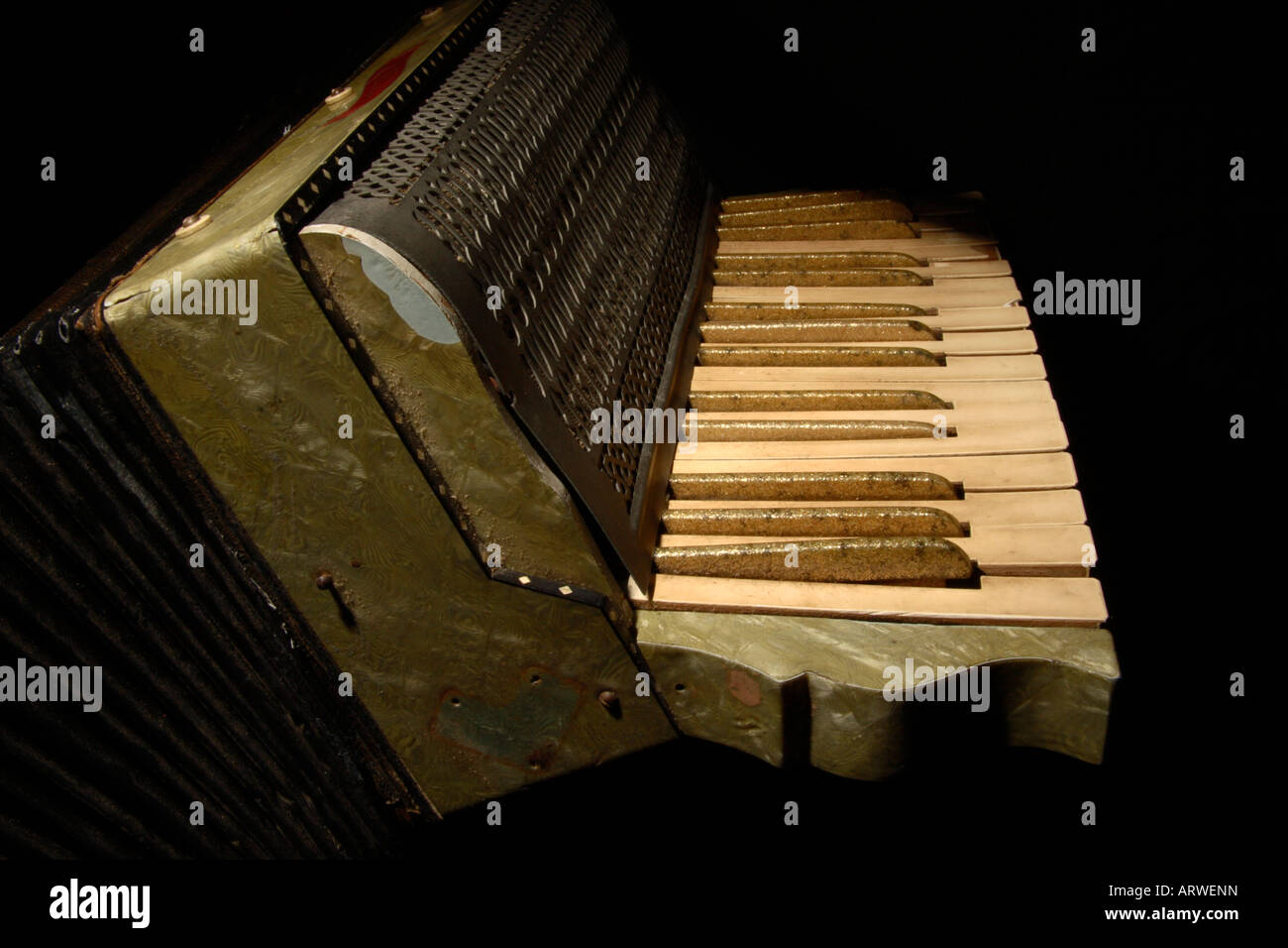 Una vecchia fisarmonica. Foto Stock