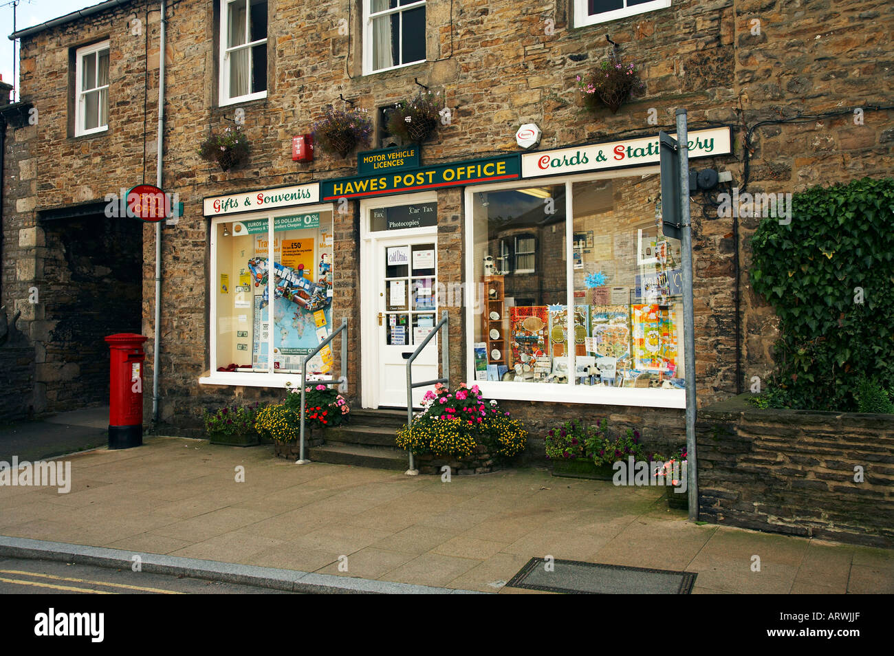 Il Post Office Hawes città mercato Wensleydale Yorkshire Inghilterra Foto Stock