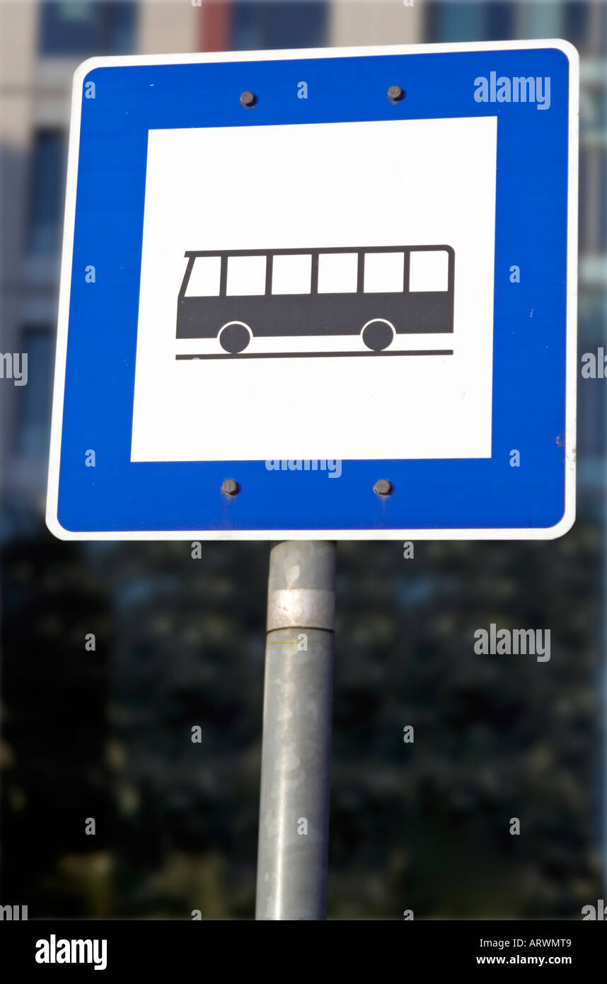 Segno di bus a Budapest la capitale di Ungheria Foto Stock