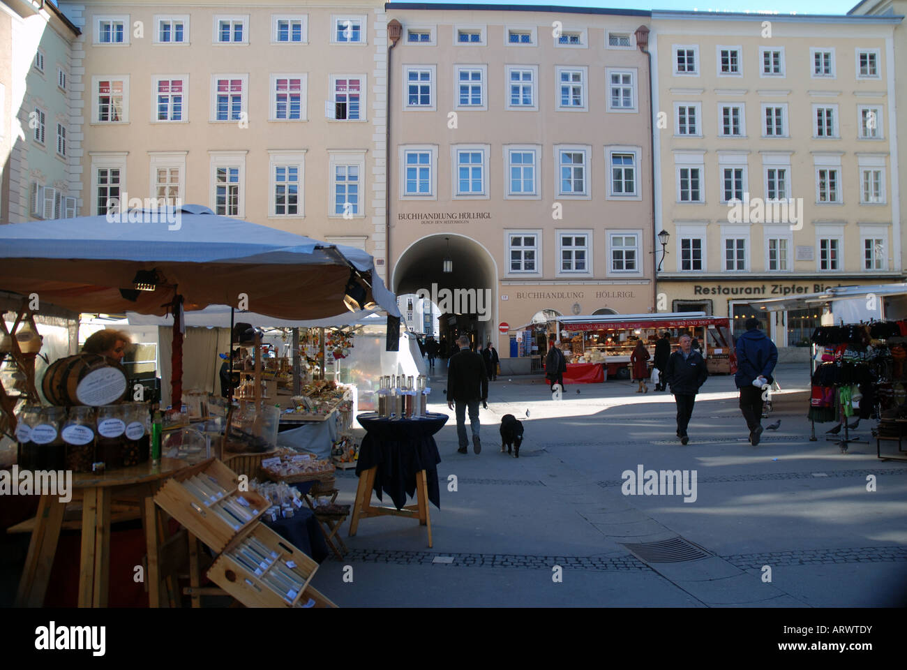 Mercato Cenral Vecchia città di Salisburgo Foto Stock Mercato Cenral Vecchia città di Salisburgo Foto Stock