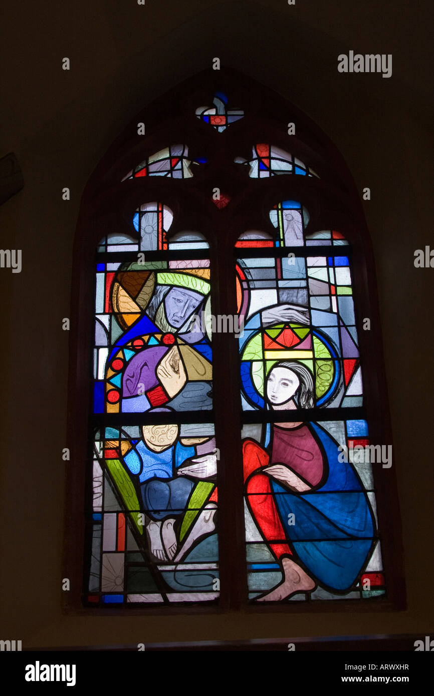 Linz am Rhein Kirche chiesa Germania interno vetrate Foto Stock