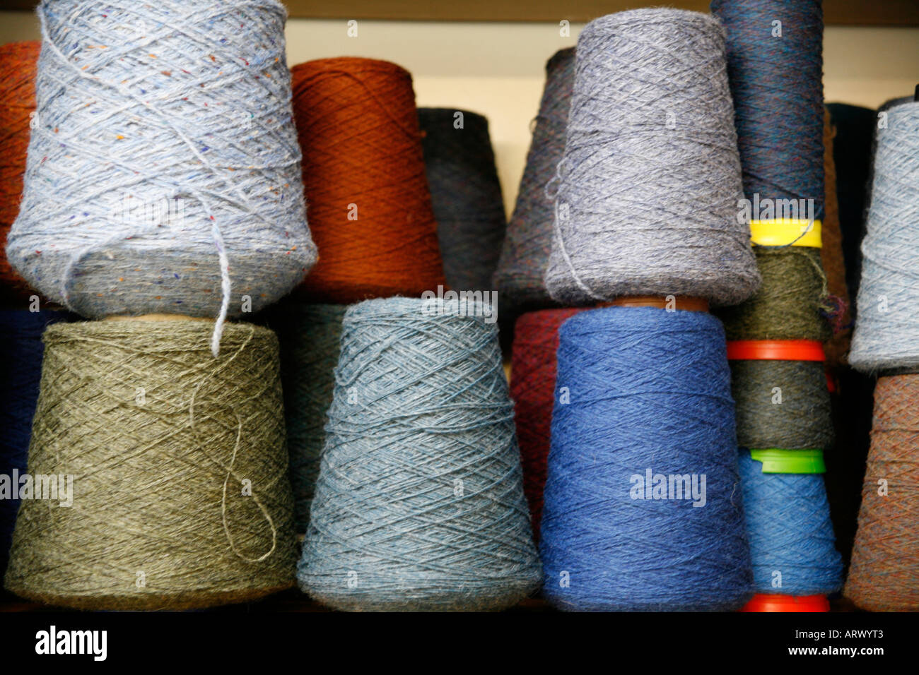 La lana in vendita in lana Shetland shop, Lerwick, isole Shetland, Scozia  Foto stock - Alamy