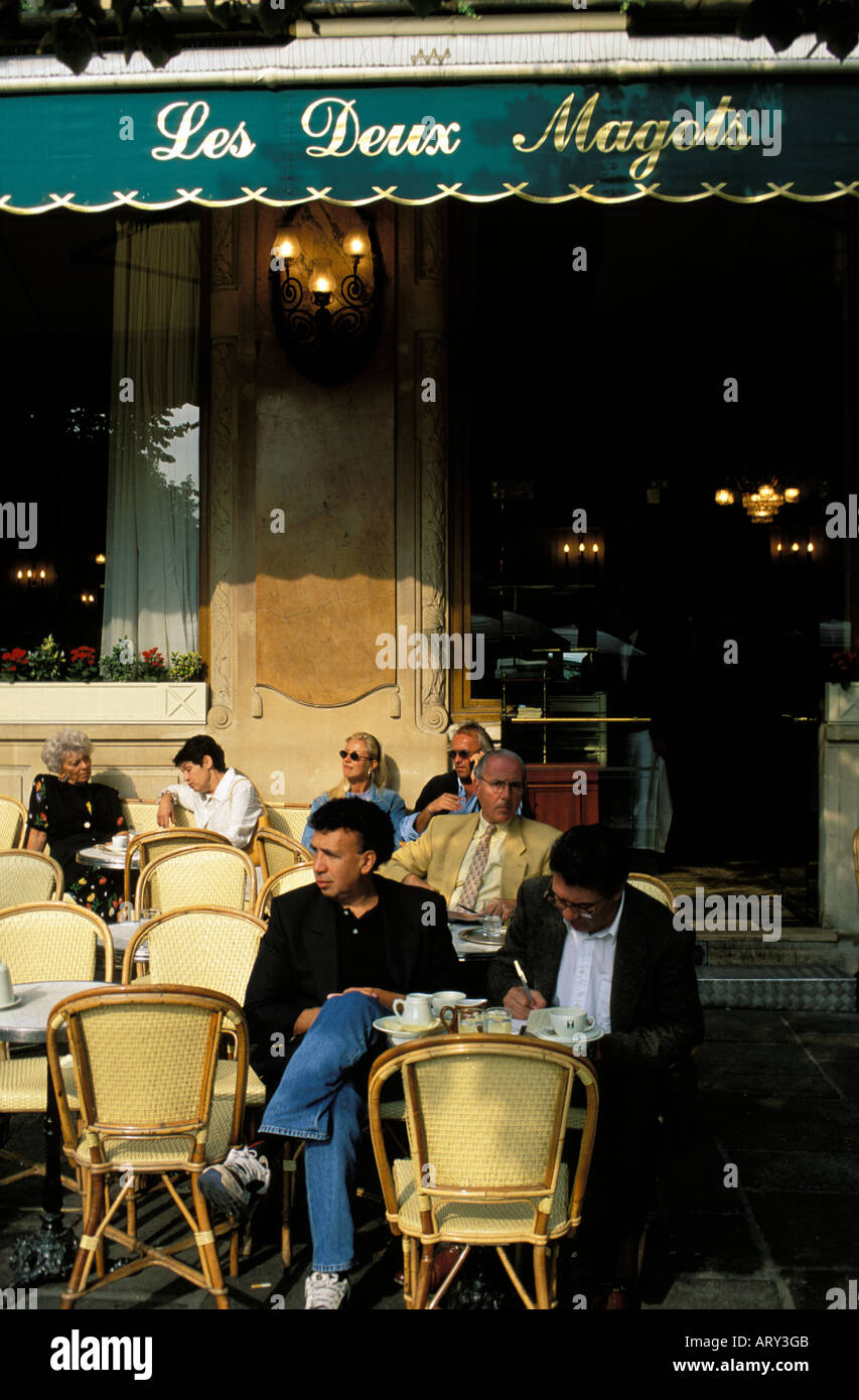 Paris Les Deux Magots nel Carre Rive Gauche district Foto Stock