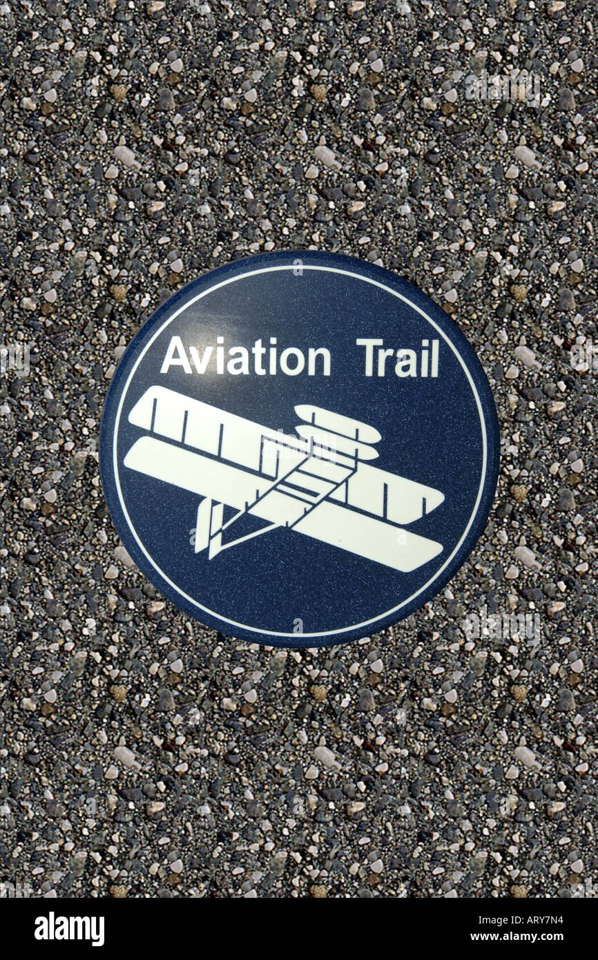 Il sentiero di aviazione la placca di Dayton, Ohio. Il simbolo è il Wright Flyer piano. Foto Stock