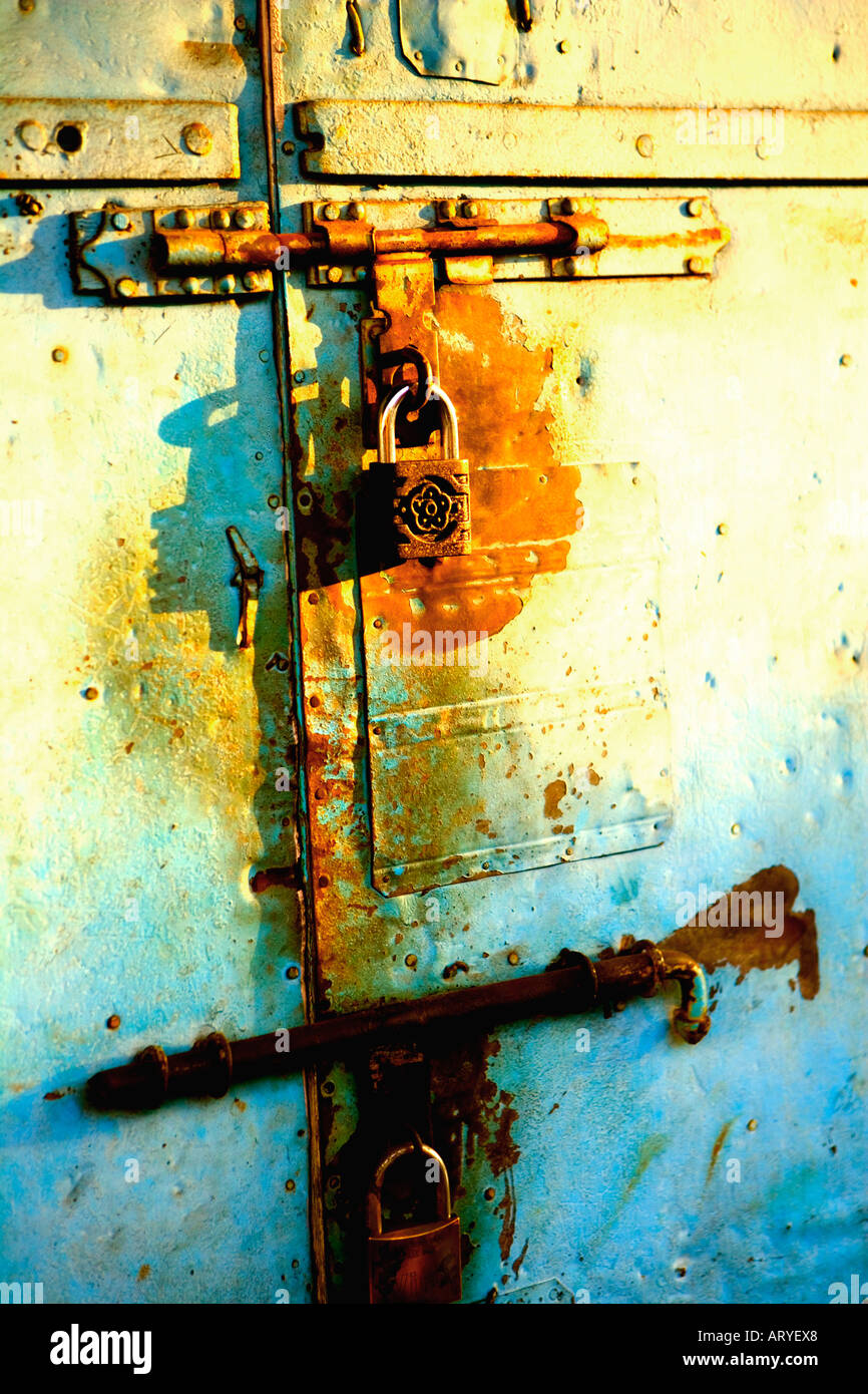 Misure di sicurezza su [^lock-up ^negozio] in 'Port Louis', 'Mauritius' Foto Stock