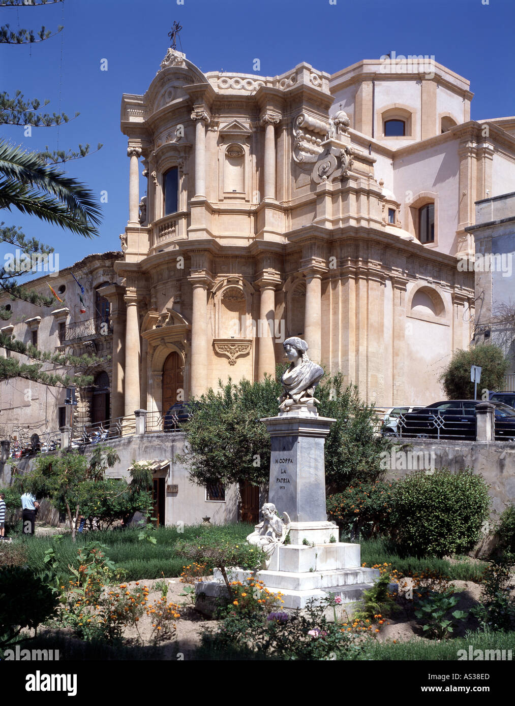 Noto, S. Domenico, Süd-Ostansicht Foto Stock