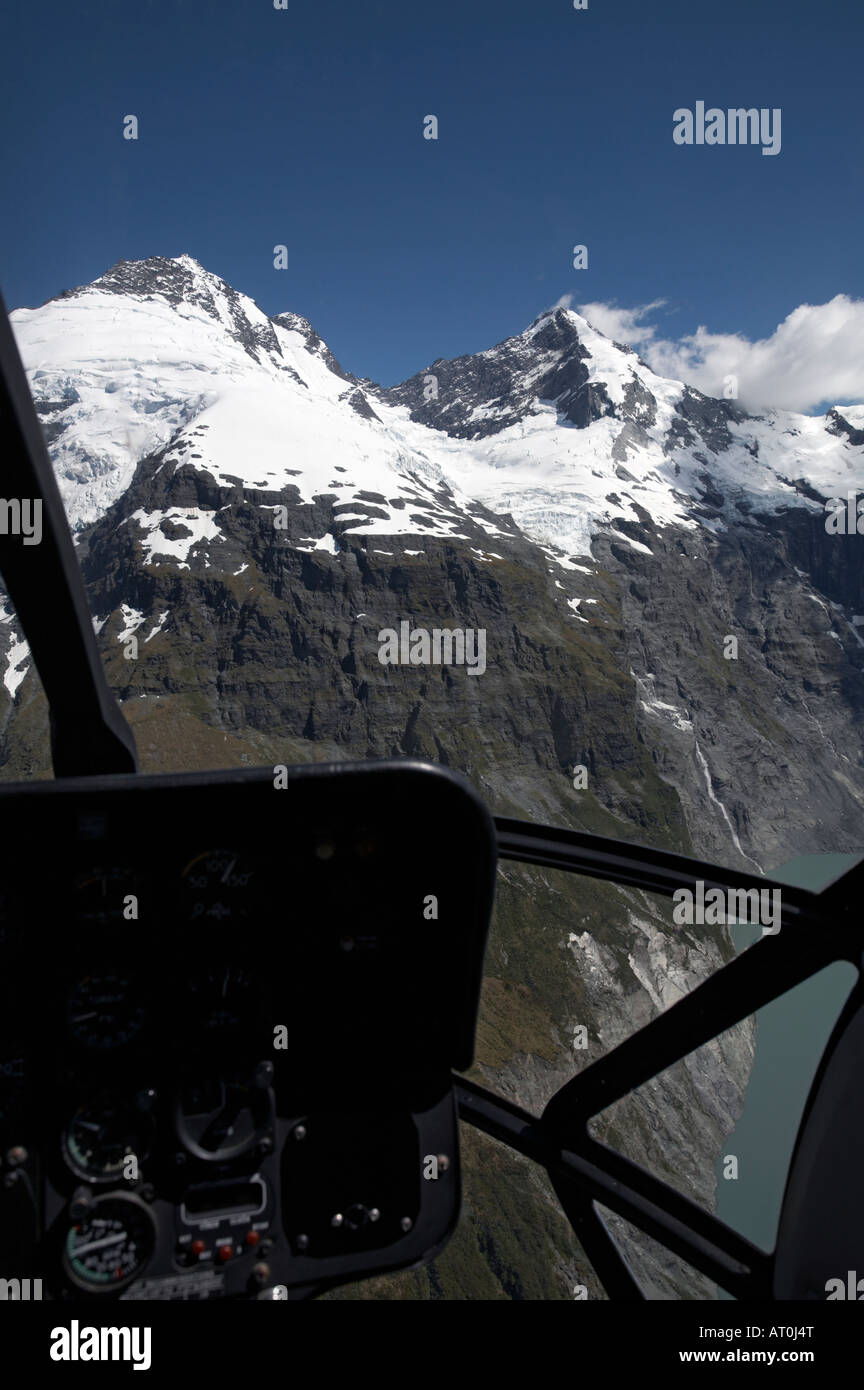 Viste da un elicottero della cime del Monte aspiranti il Parco Nazionale di South Island, in Nuova Zelanda Foto Stock
