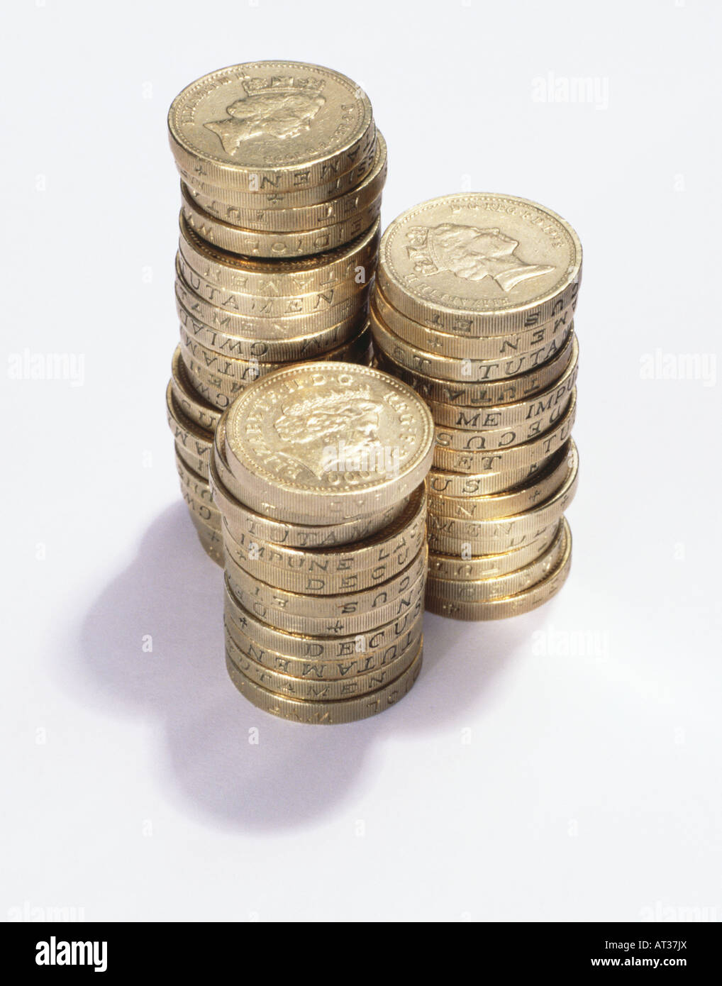Tre pile di libbra di monete Foto Stock