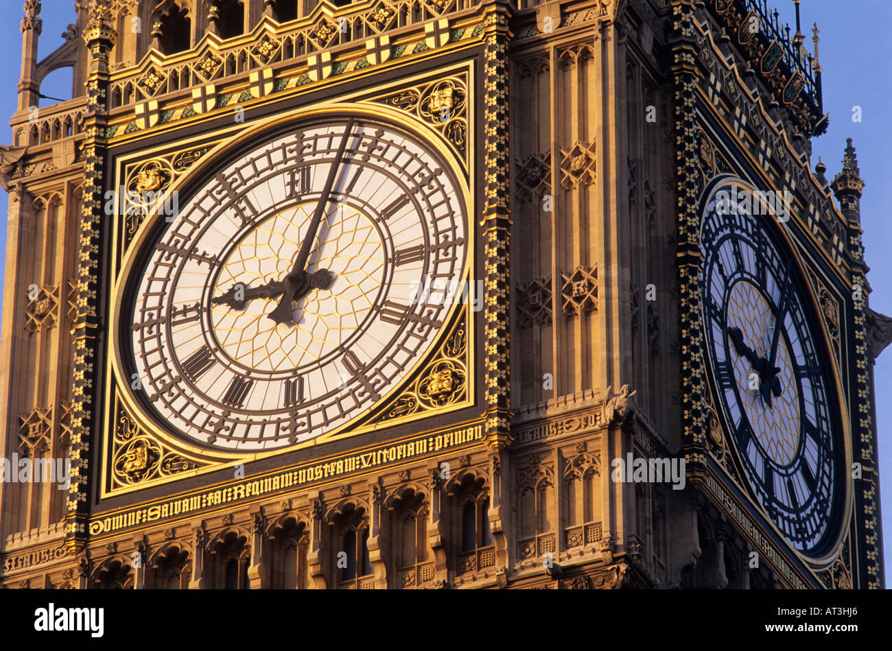 Big Ben Case del Parlamento Londra Inghilterra REGNO UNITO Foto Stock