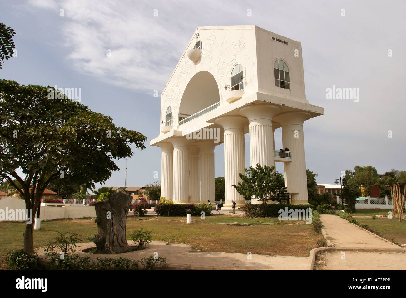 La Gambia Banjul XXII Luglio arch celebrando il colpo di stato militare Foto Stock
