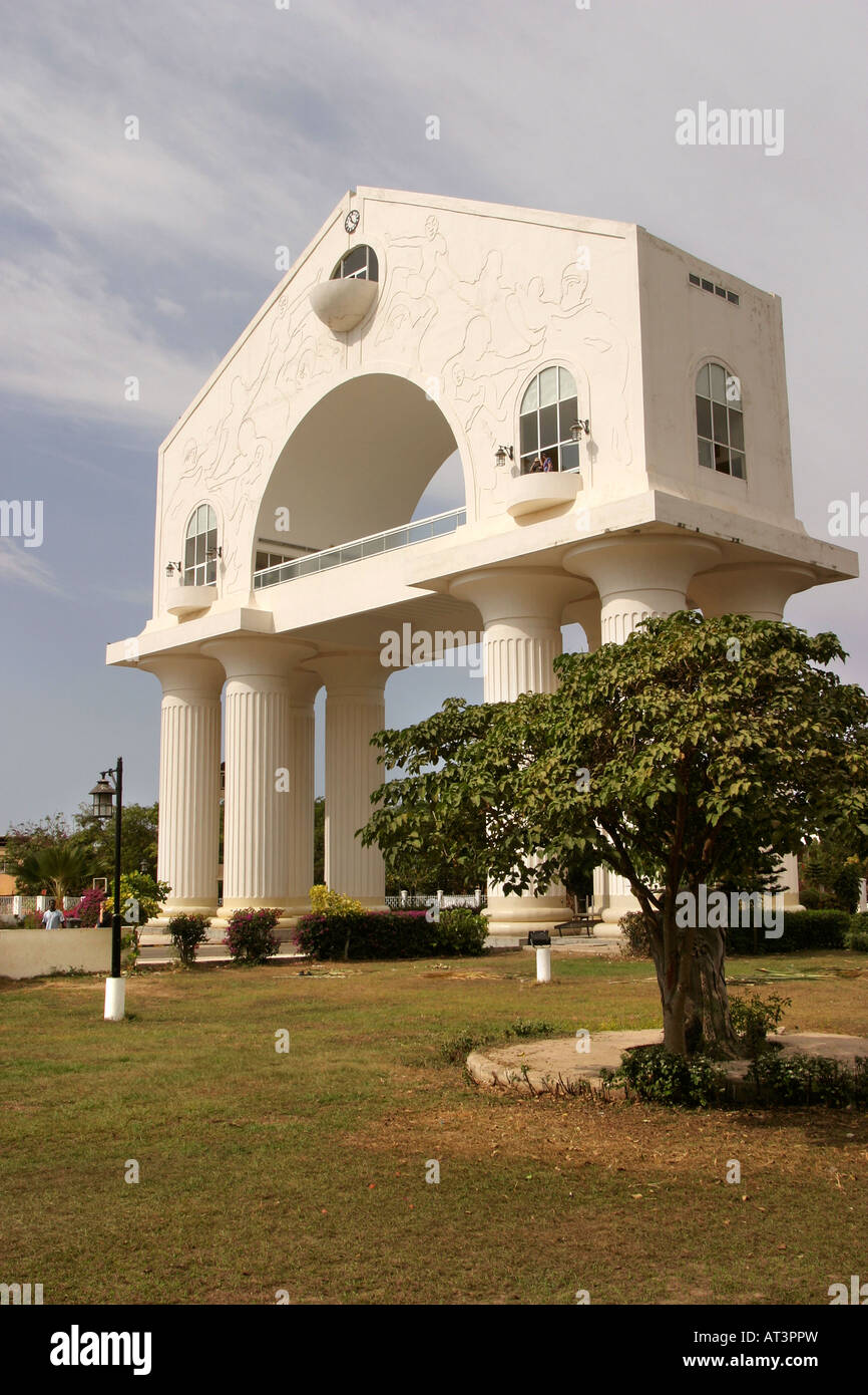 La Gambia Banjul XXII Luglio arch festeggia il colpo di stato militare Foto Stock