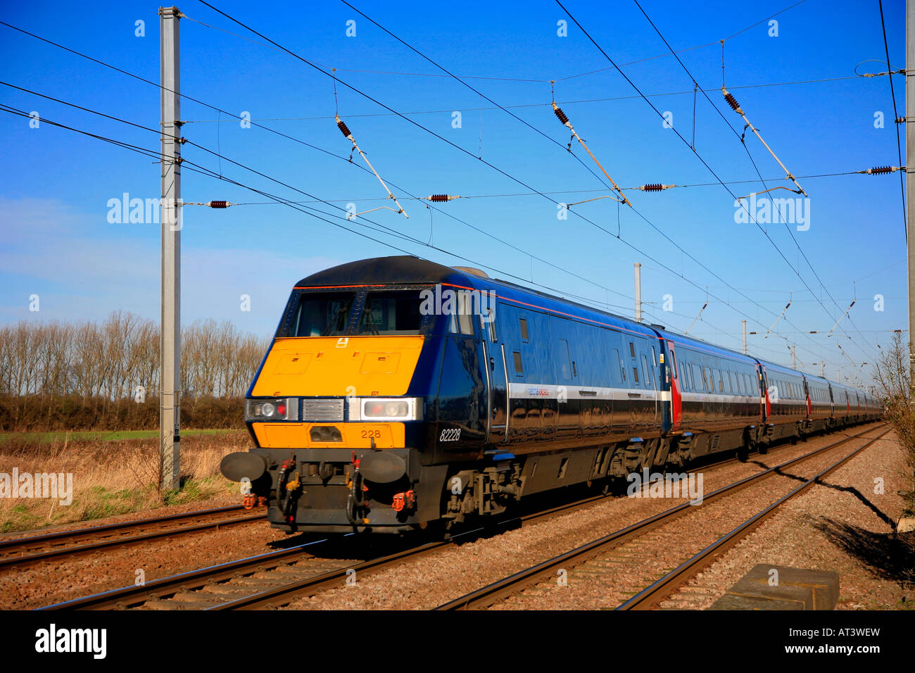 82228 National Express elettrico treno HST Connington Cambridgeshire England Regno Unito Foto Stock