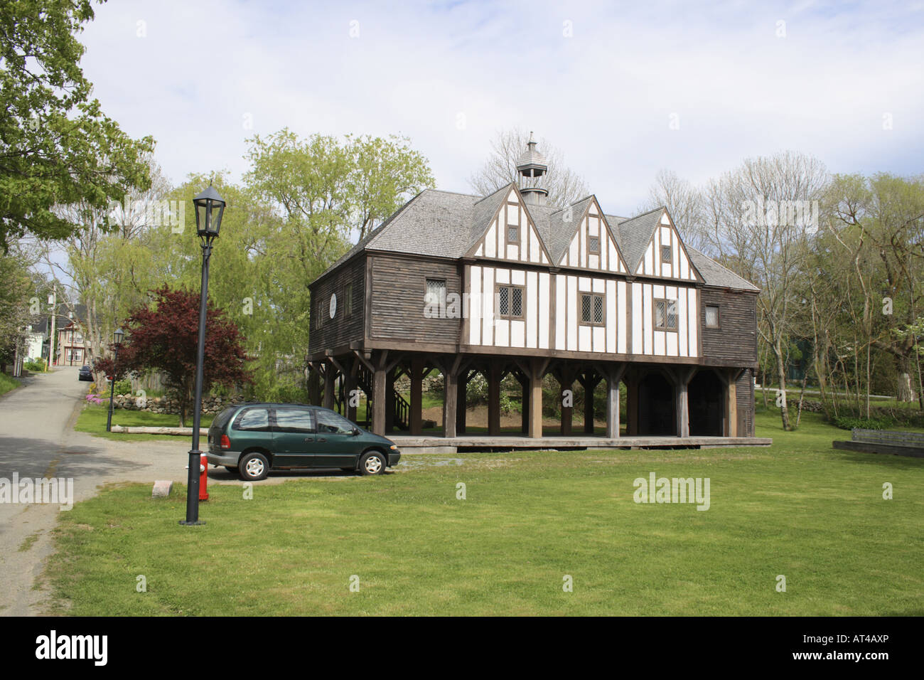 Guild Hall Piazza del Mercato nel Villaggio di Shelburne, Nova Scotia, Canada, America del Nord. Foto di Willy Matheisl Foto Stock