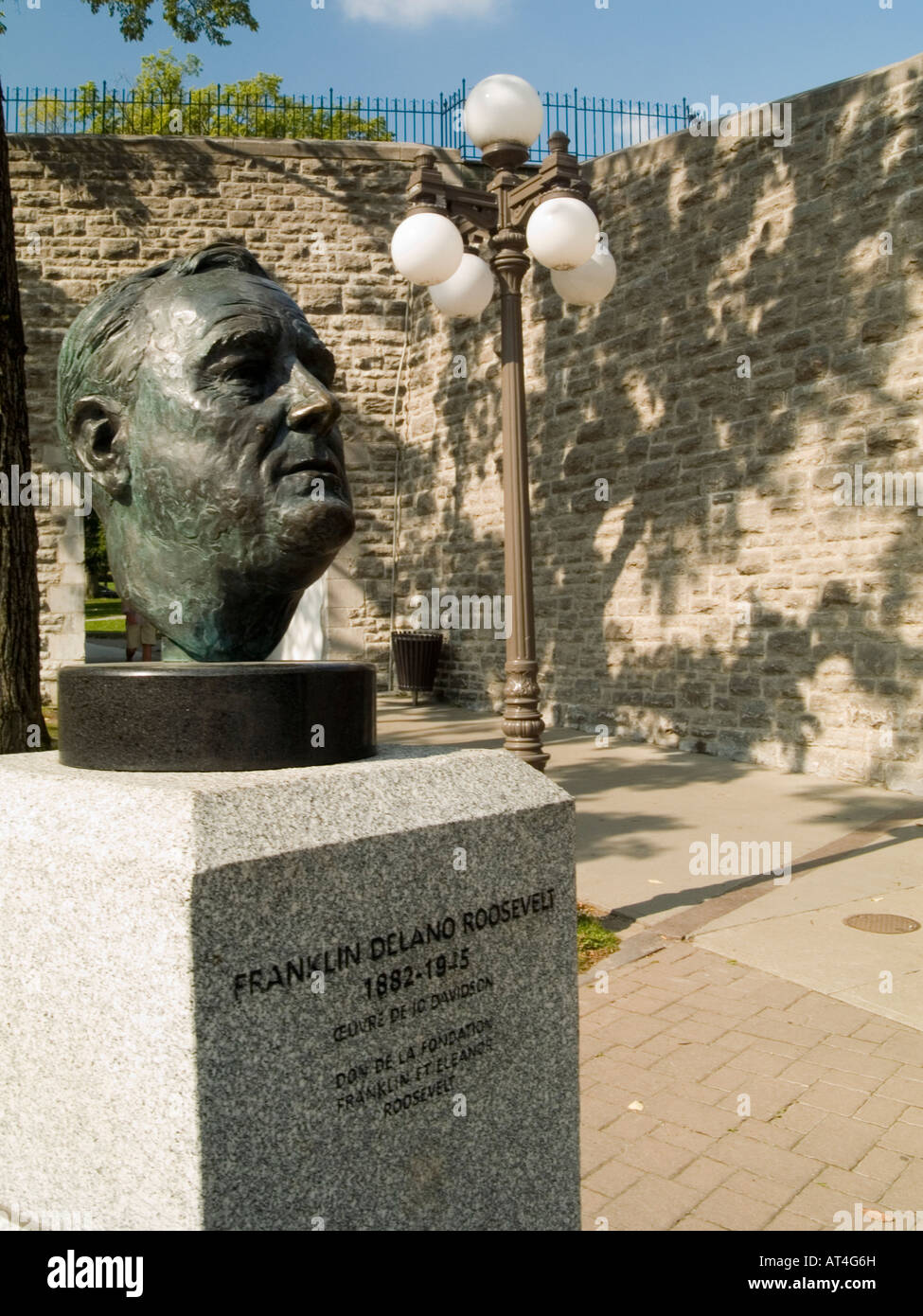 Una statua nel memoriale di Franklin Delano Roosevelt (1882 - 1915) situato sulla Rue Saint Louis nella città di Québec in Canada Foto Stock