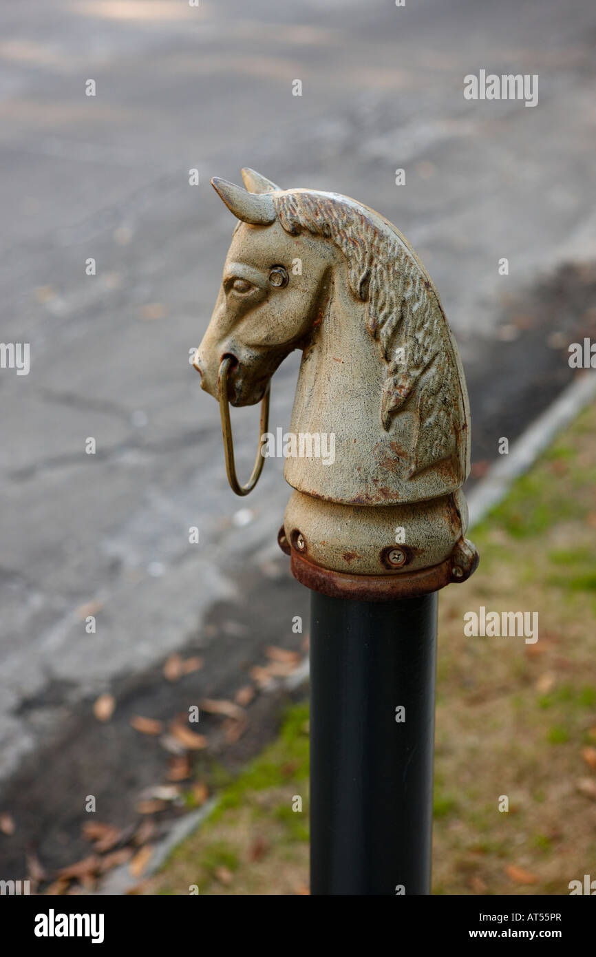 Aggancio di post con una testa di cavallo. New Orleans, Louisiana, Stati Uniti d'America. Foto Stock