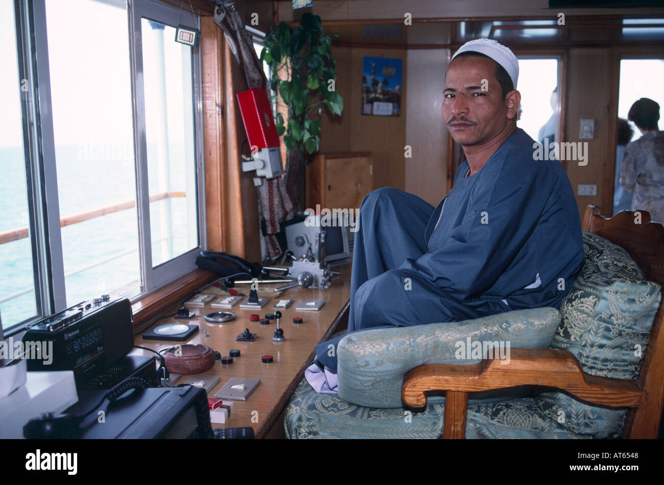Il captian di Ms Prince Abbas, una crociera sul lago Nasser, Egitto. Alto Egitto e la Nubia, Egitto. Foto Stock
