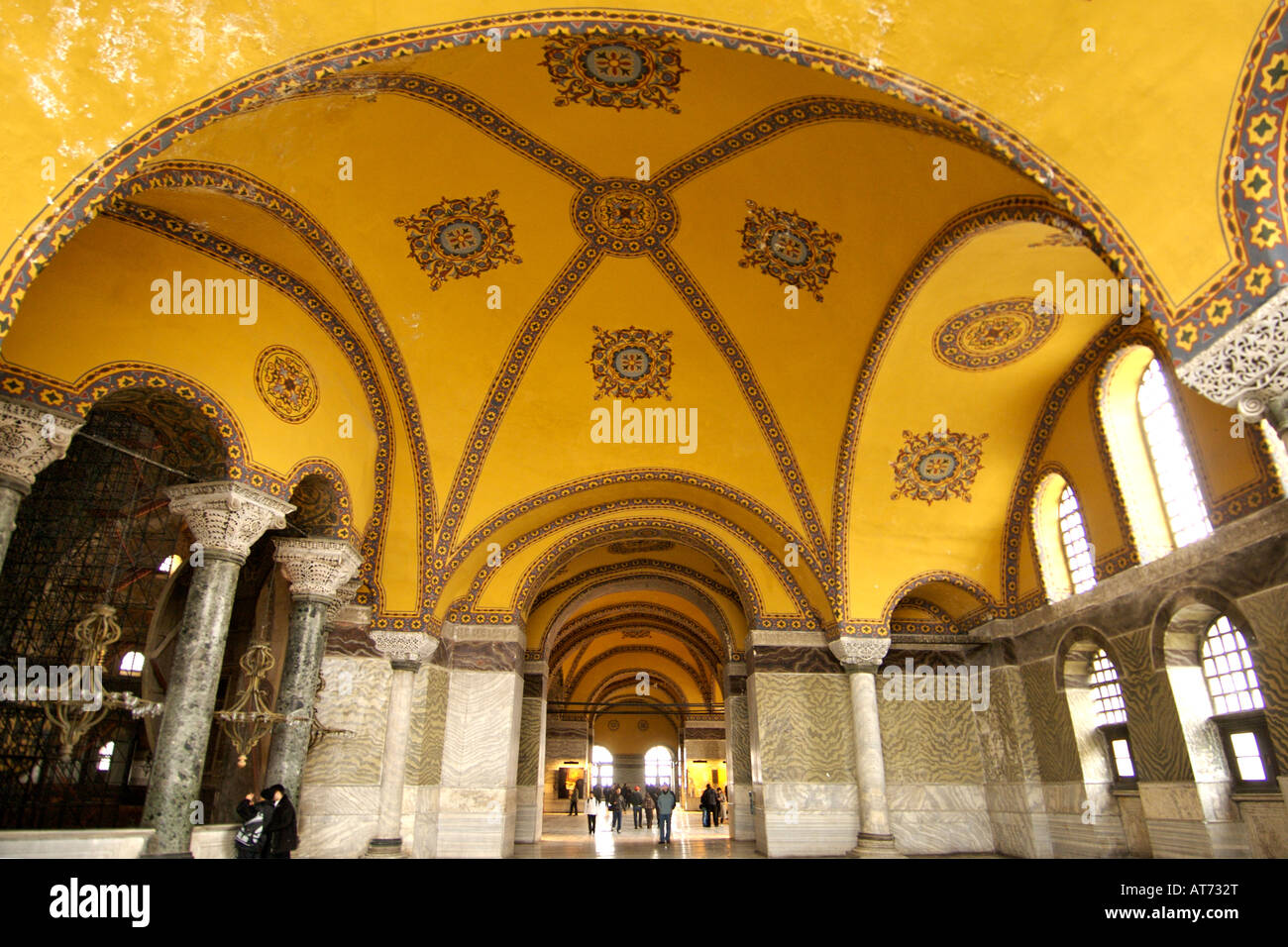 Interno dell'Aya Sofya (Hagia Sophia) ad Istanbul in Turchia. Foto Stock
