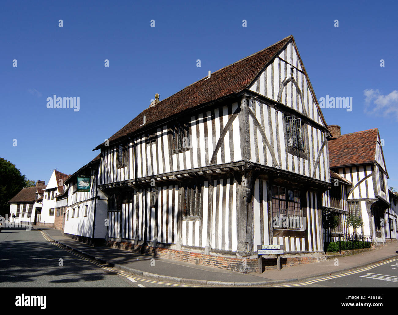 La lana Hall all'angolo di Water Street e Lady Street ora parte di The Swan Hotel originariamente la sala della Ourl Lady s e la corporazione Foto Stock