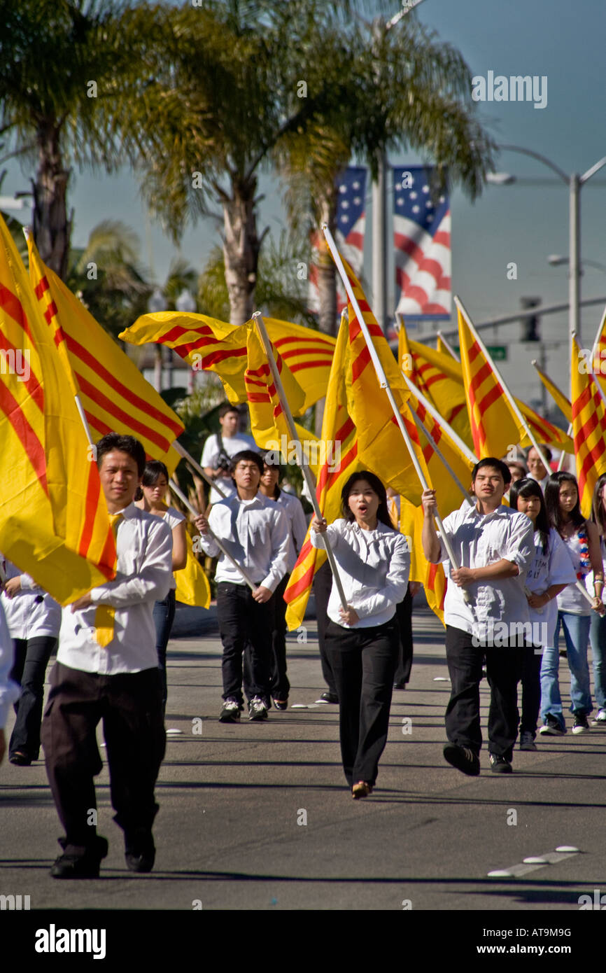 Vietnamese-American gruppo giovani in Tet Parade Westminster California Foto Stock Vietnamese-American gruppo giovani in Tet Parade Westminster California Foto Stock