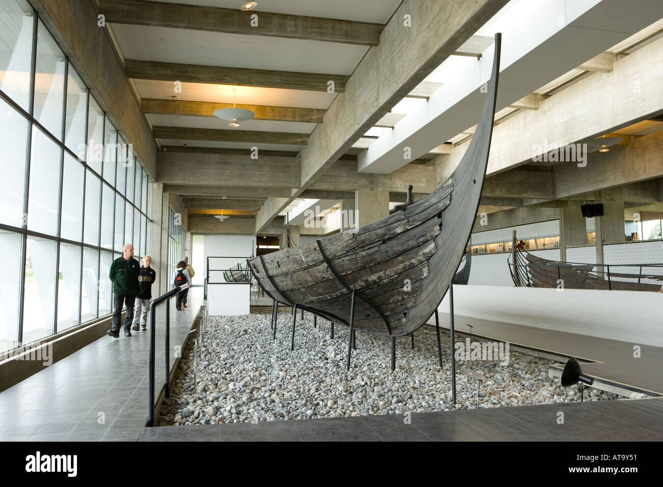 Roskilde Danimarca conservati e barca ricostruito nel Museo della Nave Vichinga Foto Stock