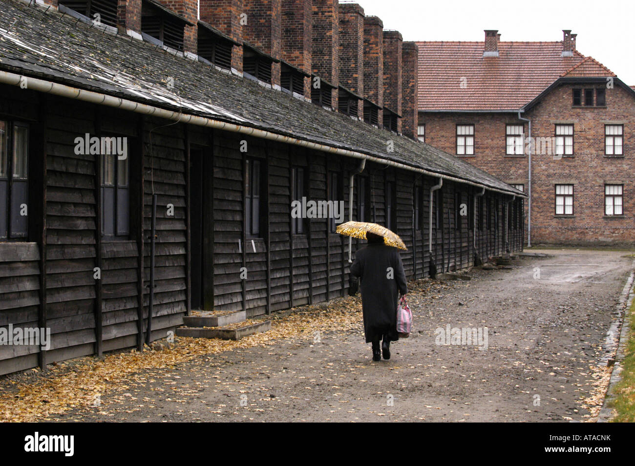 SS caserme nella Auschwitz-Birkenau ex-nazista tedesco Campo di Concentramento Foto Stock