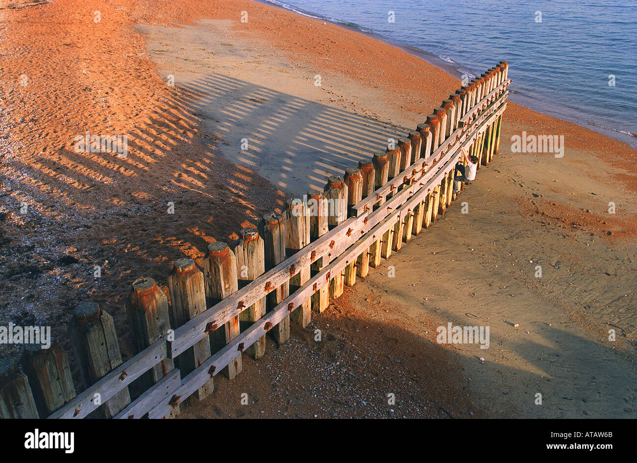 Vecchio mare difese a Ventnor sull'Isola di Wight Foto Stock