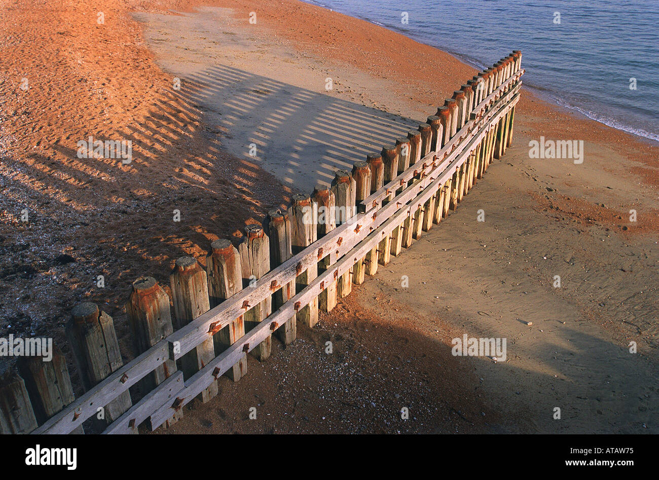 Vecchio mare difese a Ventnor sull'Isola di Wight Foto Stock