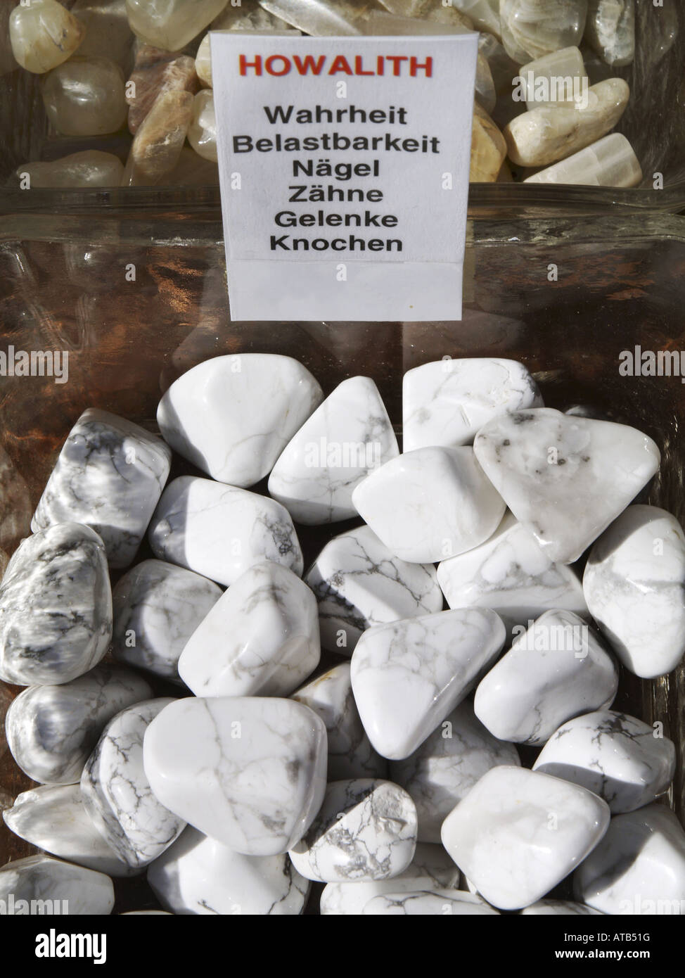 Howalith, essendo efficace sulla verità, tolleranza a stress, unghie, denti, giunti, ossa Foto Stock
