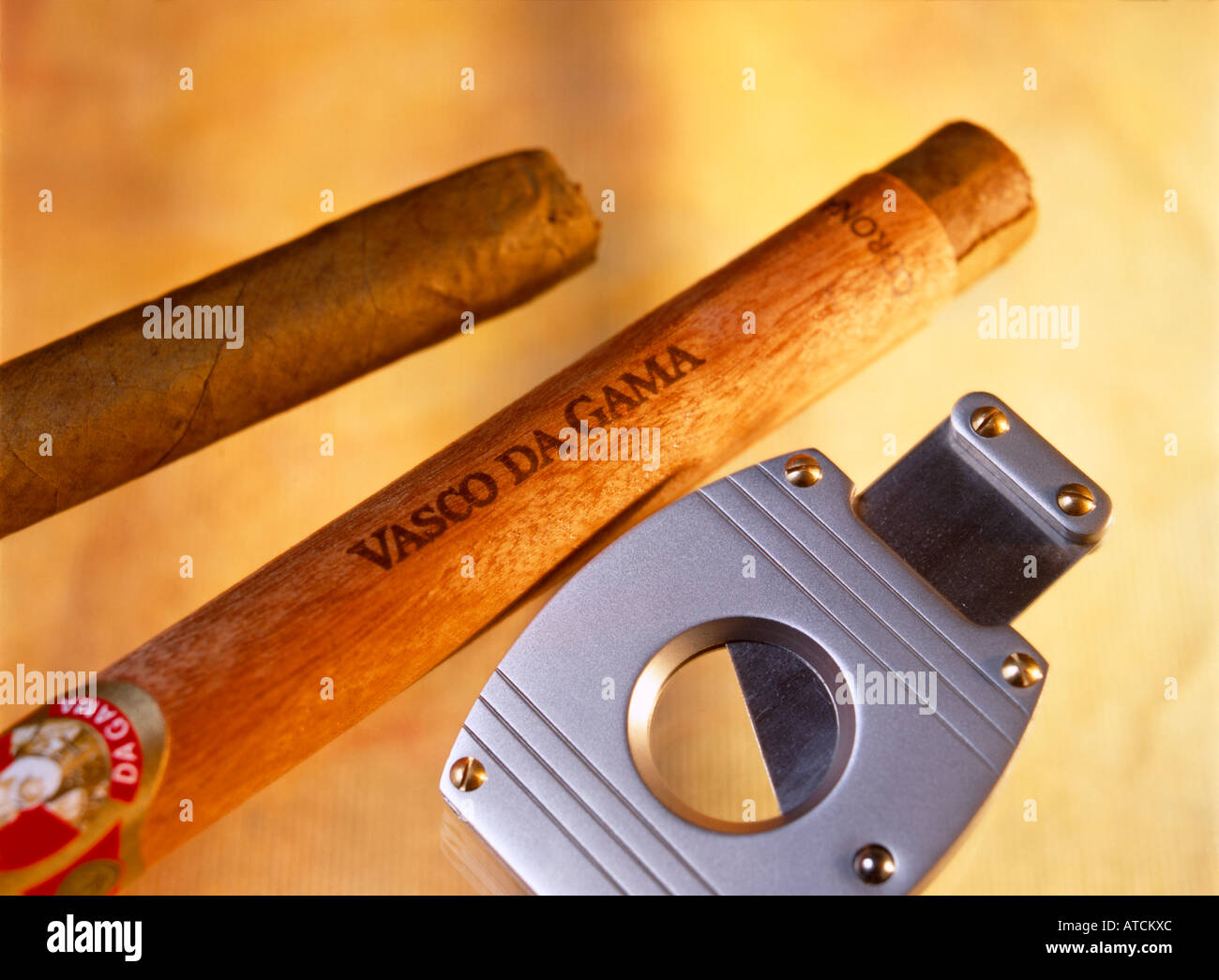 Sigaro havana cigar cutter tabacco ancora vita Foto Stock