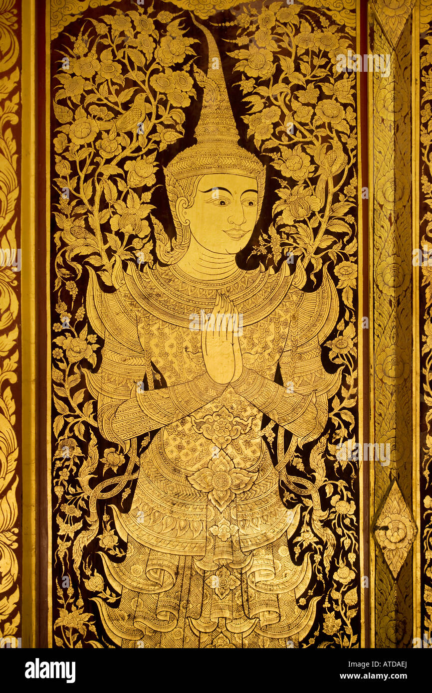 Interno del Wat Phra Sing tempio in Chiang Mai Foto Stock