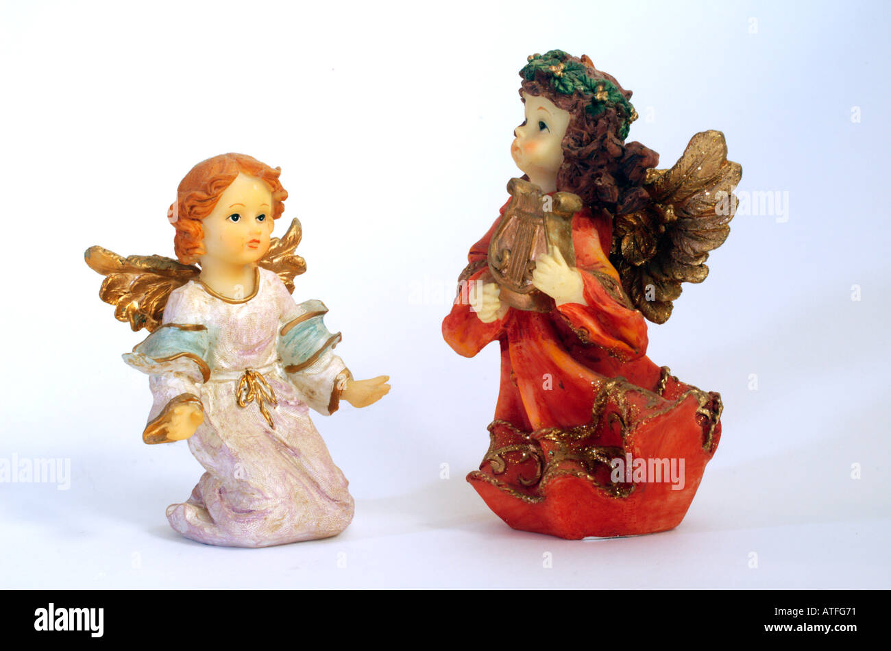 Due statuette di angeli Foto stock - Alamy
