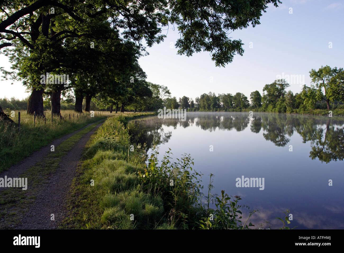 Canal di prima mattina Foto Stock