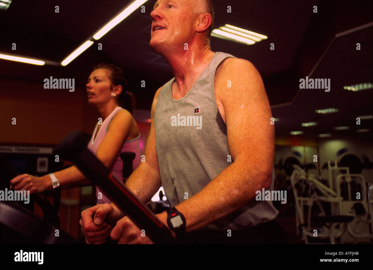 John Caudwell imprenditore milionario e fondatore di telefoni 4 U in palestra. Foto Stock