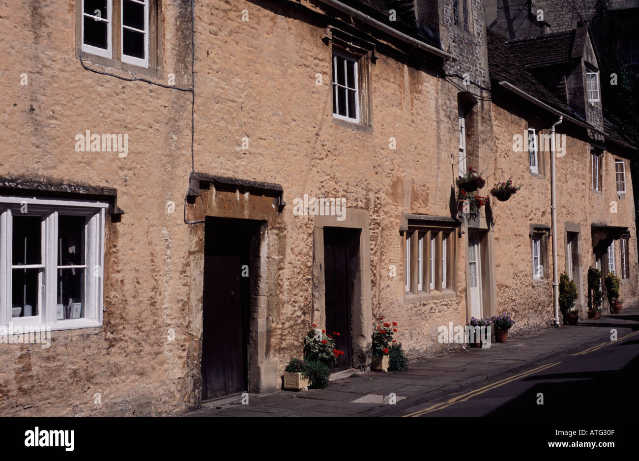 Flemish tessitore Cottages Church Street Wiltshire, Inghilterra, Regno Unito Foto Stock