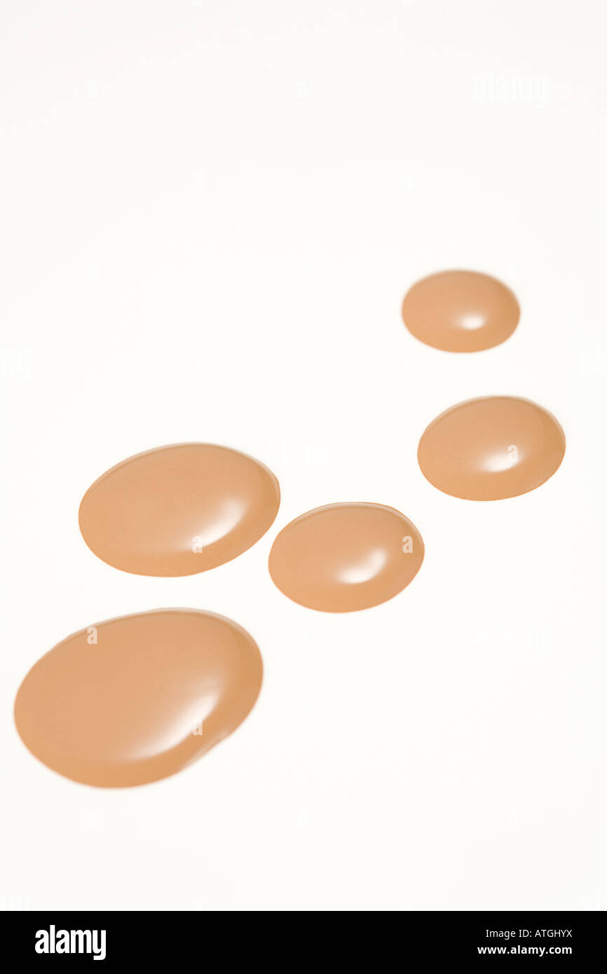 Cosmetico liquido di fondazione Foto Stock