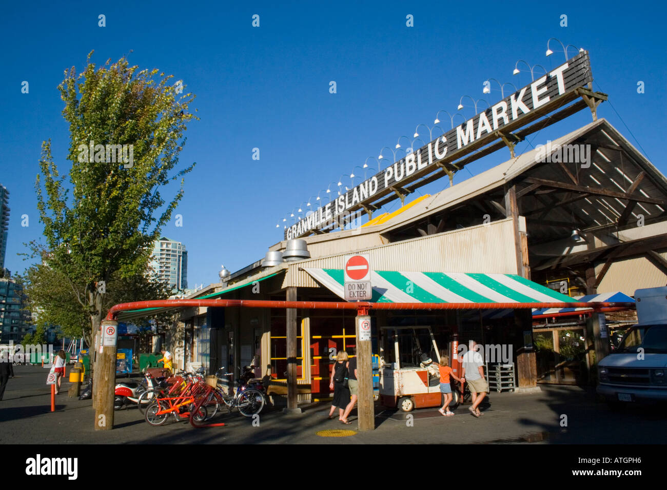 Mercato pubblico su Granville Island, Vancouver, British Columbia, Canada. Foto Stock