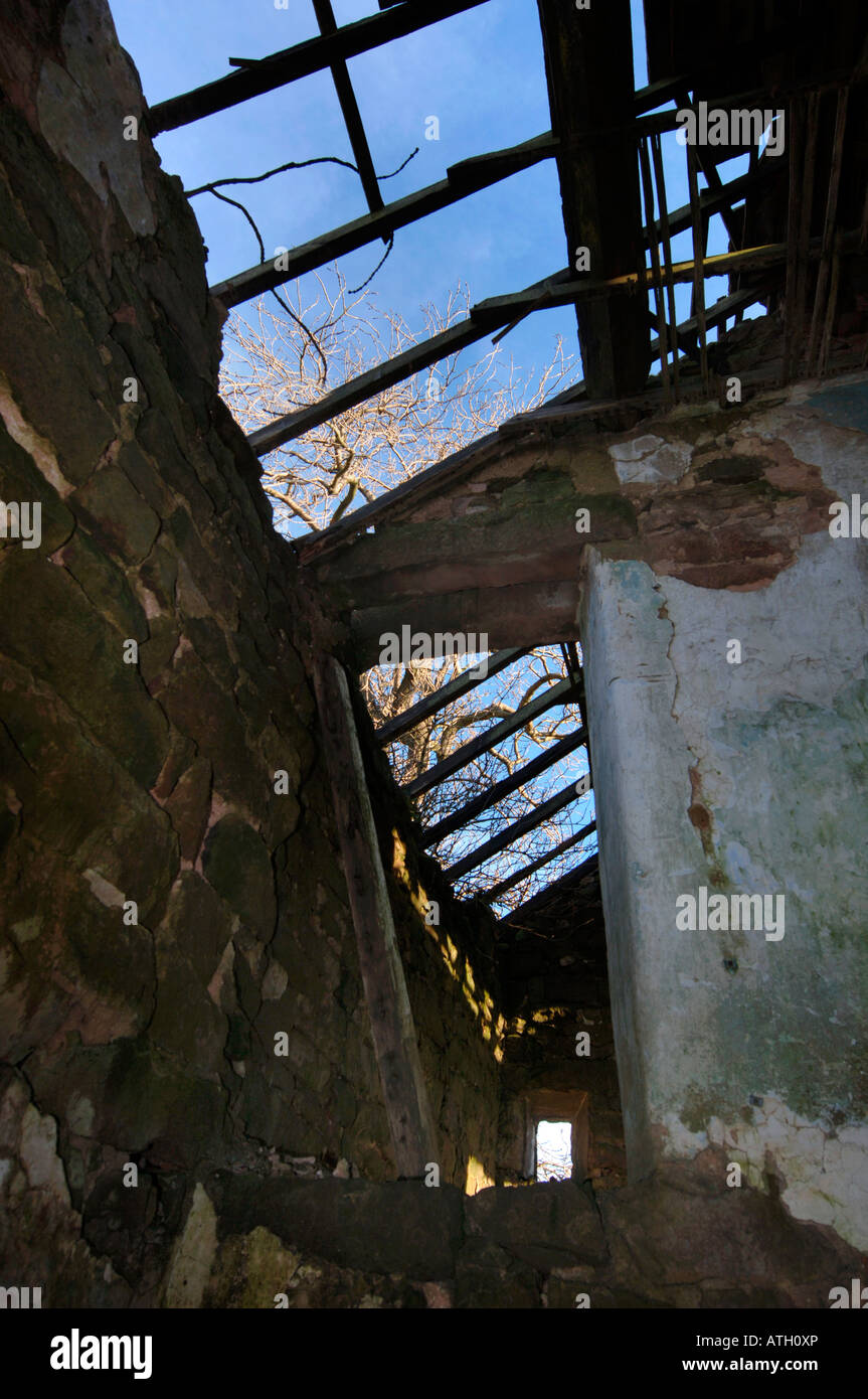 All'interno di una proprietà abbandonati. Foto Stock