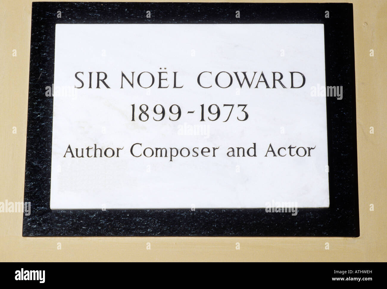 St Pauls attori Chiesa Covent Garden Sir Noel Coward placca Londra Inghilterra commemorativa commemorazione Foto Stock