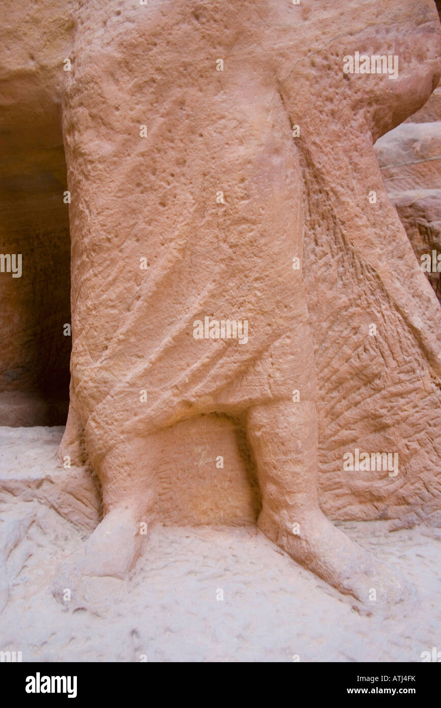 Stone carving, Bab come Siq, Petra, Giordania Foto Stock