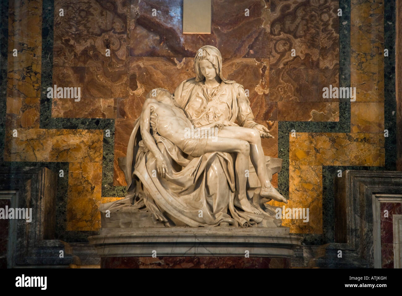 Pieta michelangelo immagini e fotografie stock ad alta risoluzione - Alamy