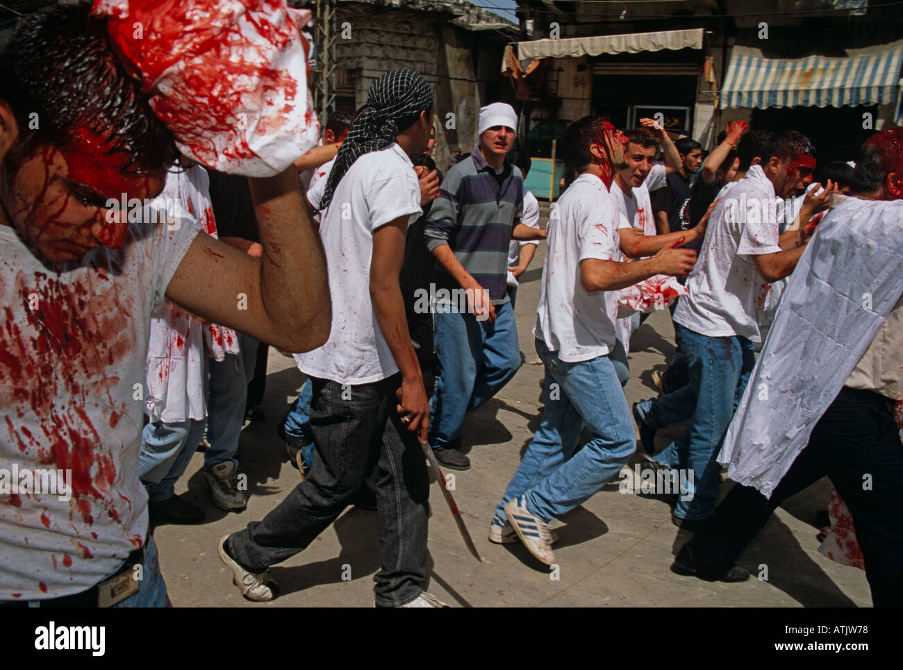 I musulmani sciiti in Libano commemorare il Ashura il decimo giorno di Muharram Foto Stock