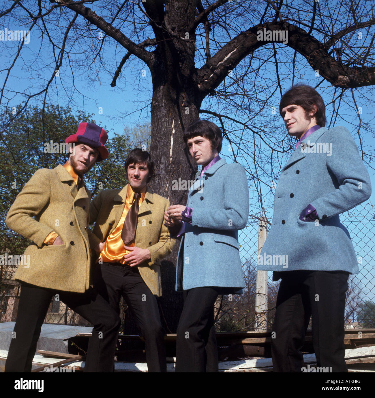 Attorcigliamenti REGNO UNITO gruppo pop nel 1967. Da sinistra Dave Davies, Mick Avory, Peter Quaife e Ray Davies. Foto Tony Gale Foto Stock