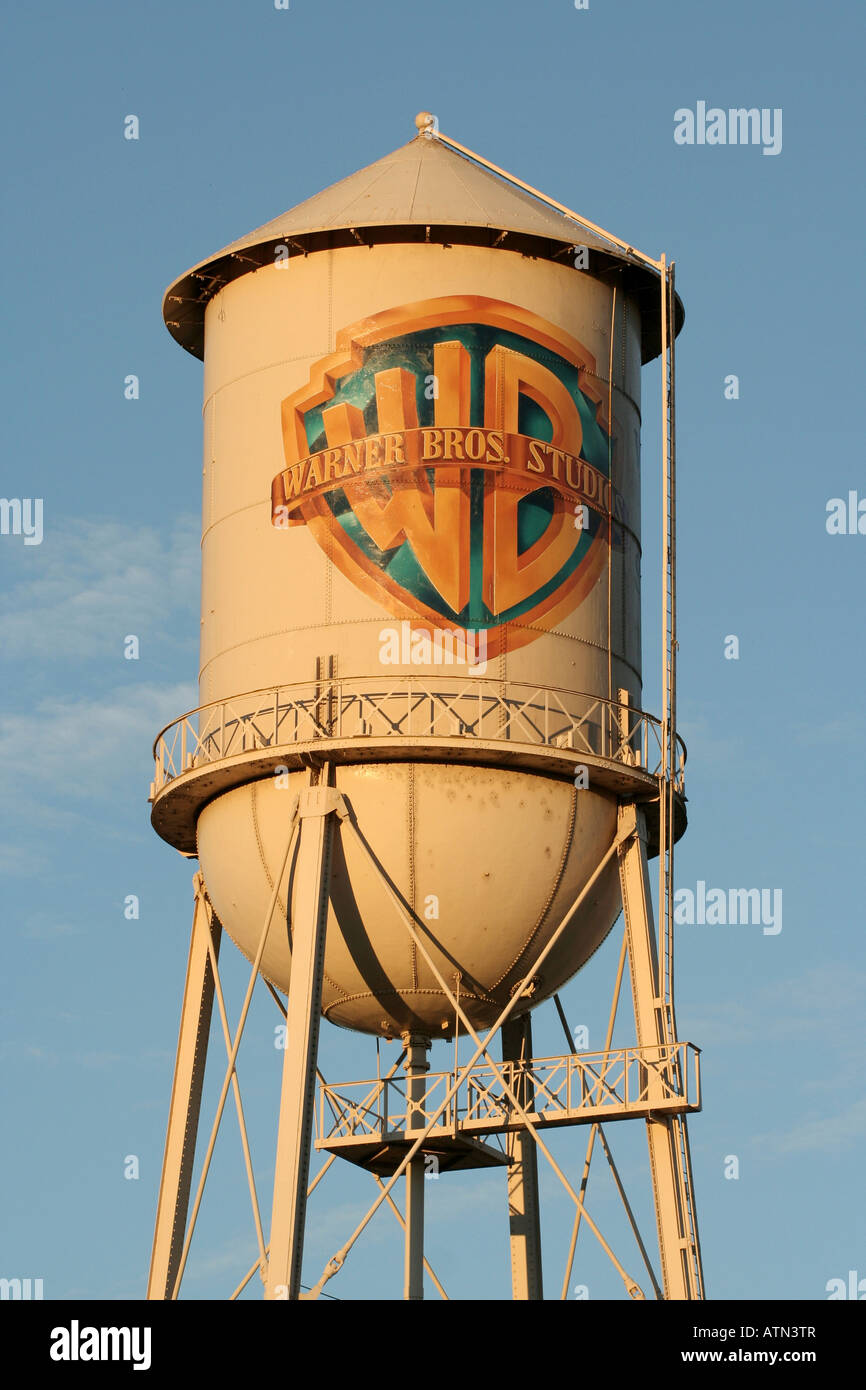 Warner Bros water tower sul lotto studio di Burbank California Foto Stock