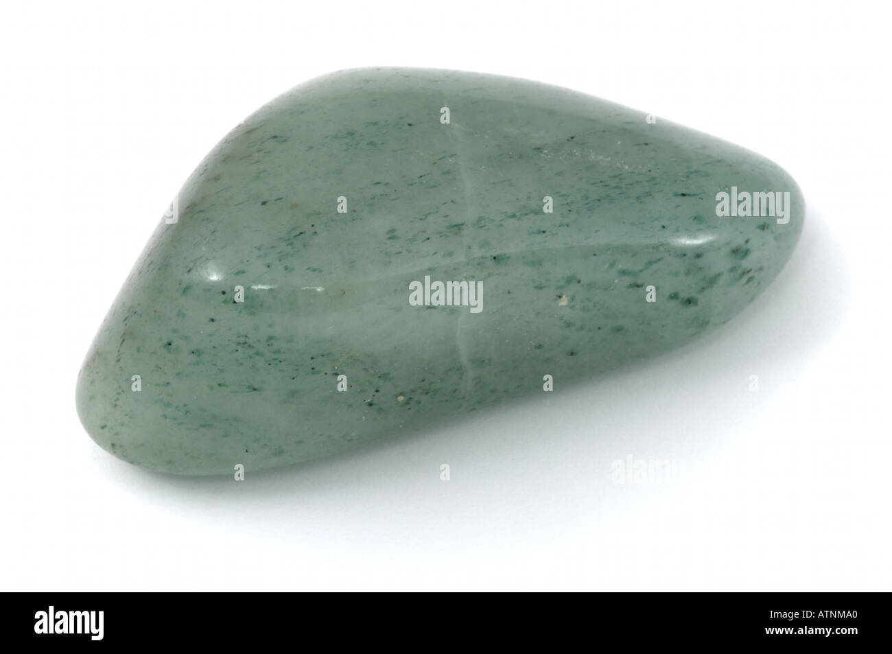 Il cancro Birthstone Aventurine su sfondo bianco Foto Stock