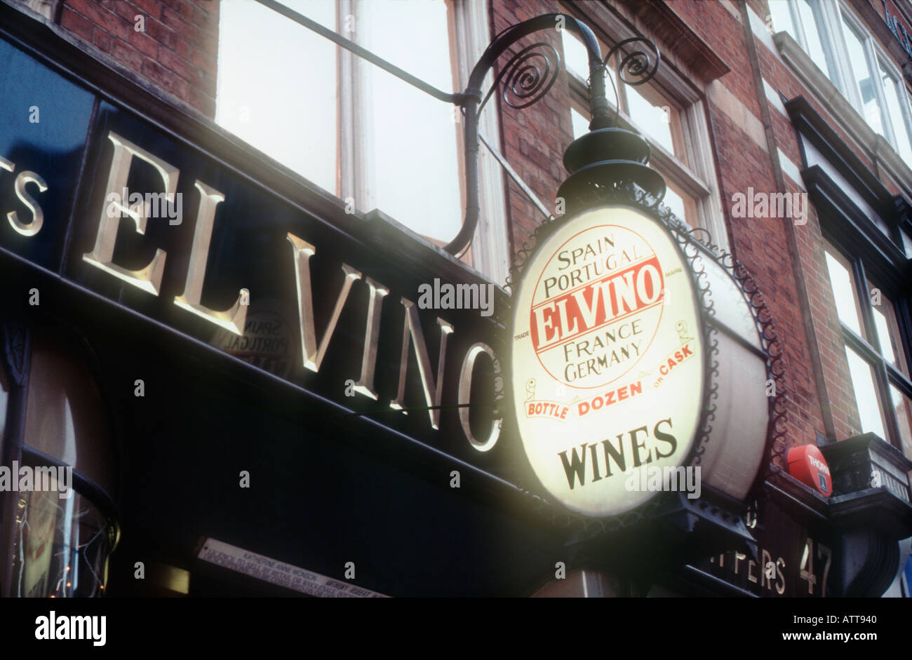 Segno per el Vino famoso vino casa in Fleet Street City of London REGNO UNITO Foto Stock