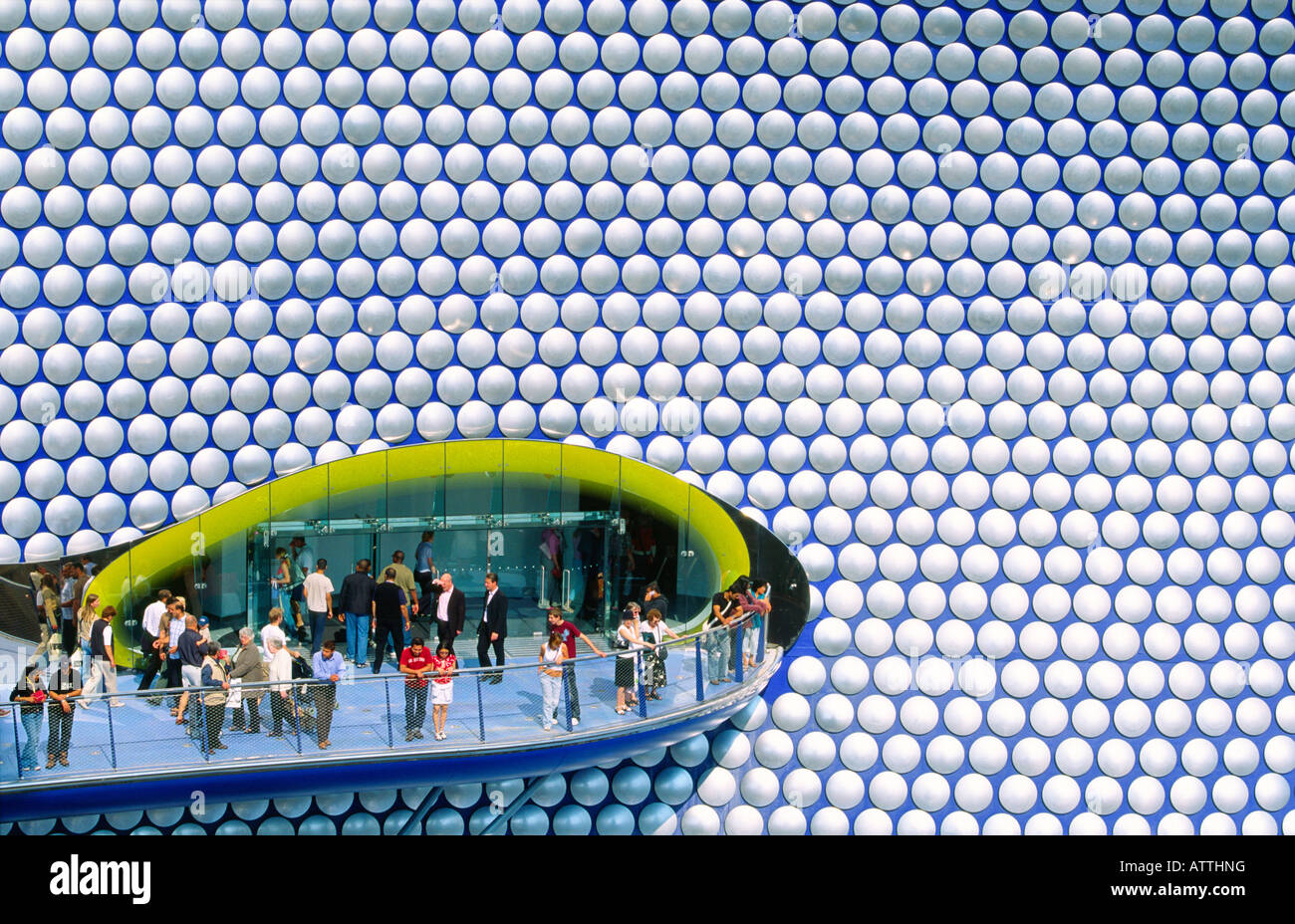 Selfridges nuovo flagship store, progettato da sistemi futuri, il Bullring Shopping Mall, Birmingham, Inghilterra. Foto Stock Selfridges nuovo flagship store, progettato da sistemi futuri, il Bullring Shopping Mall, Birmingham, Inghilterra. Foto Stock