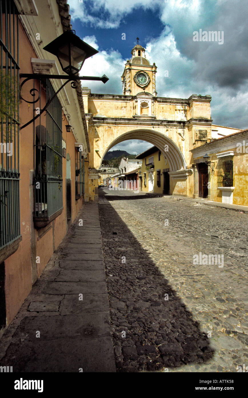 America centrale Guatemala Antigua Santa Catalina Arch Foto Stock