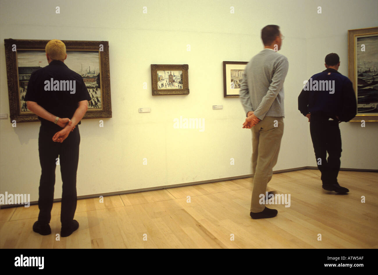 Lowry Gallery Salford Quays, mostra personale dell'artista britannico LS Lowry Greater Manchester Inghilterra anni '2001 2000 UK HOMER SYKES Foto Stock